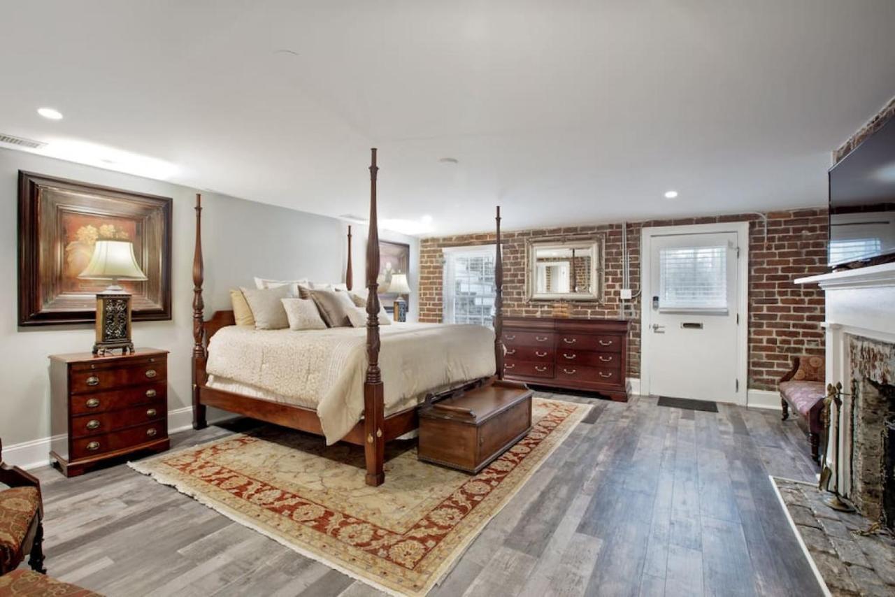 Restored Historic Home 5 Bedroom 4 And A Half Bath サバンナ エクステリア 写真