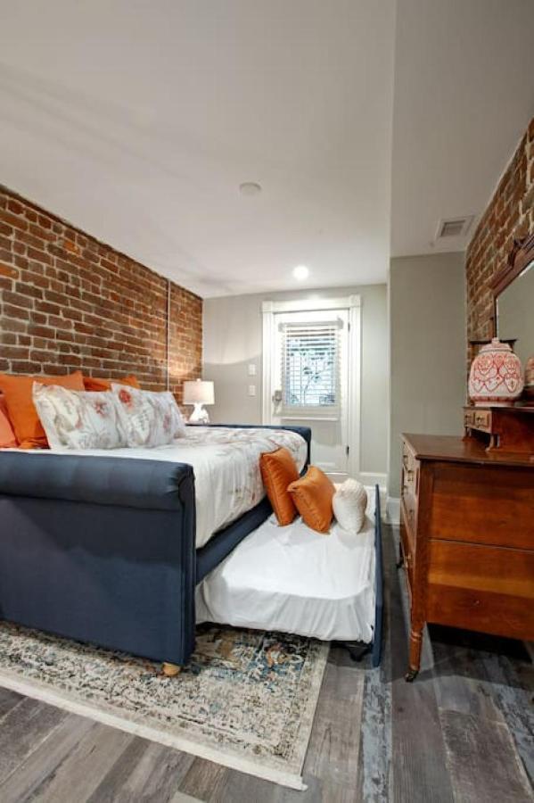 Restored Historic Home 5 Bedroom 4 And A Half Bath サバンナ エクステリア 写真