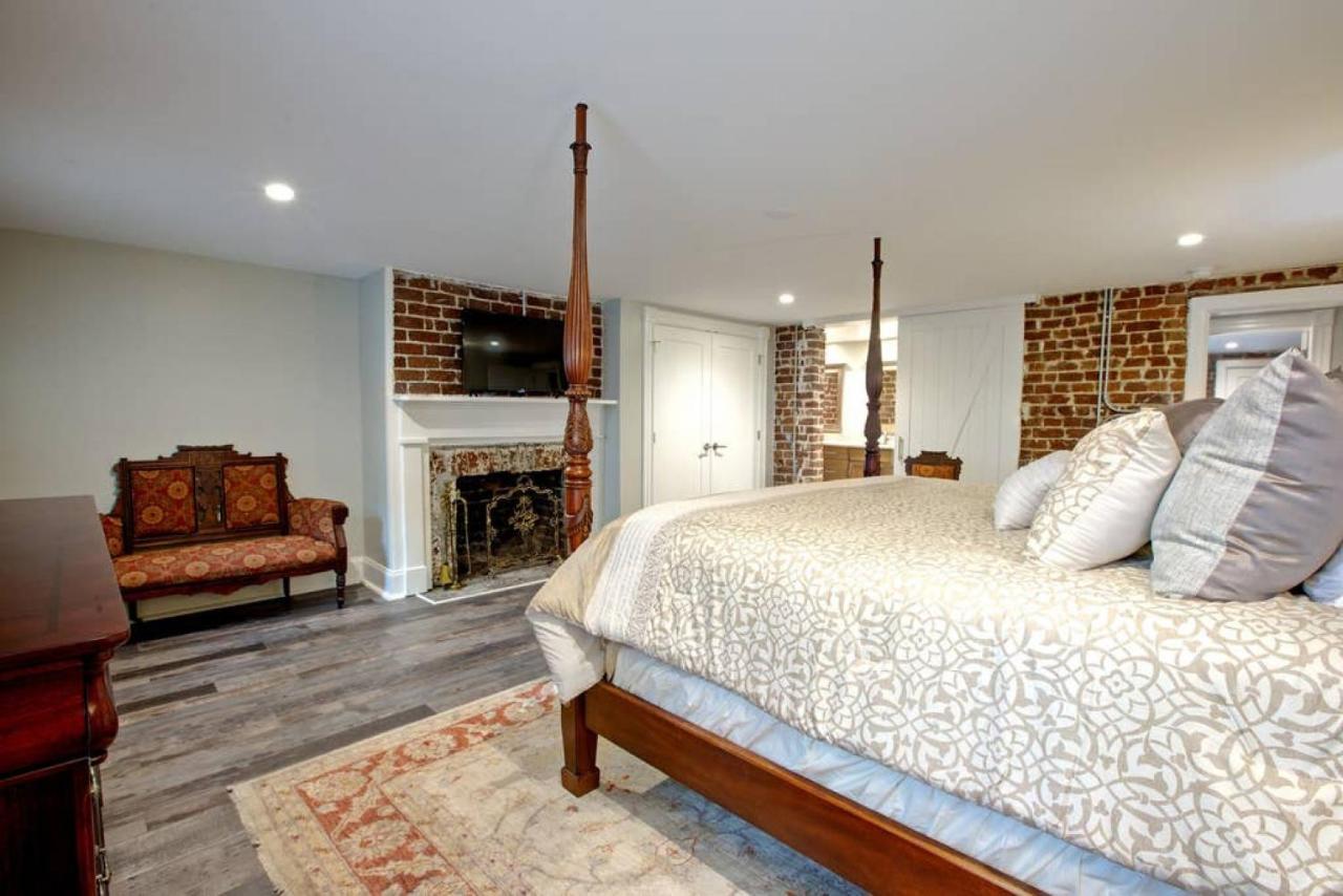 Restored Historic Home 5 Bedroom 4 And A Half Bath サバンナ エクステリア 写真